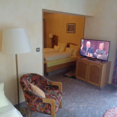 Waldgasthof Lorchenmuehle Ug 3*