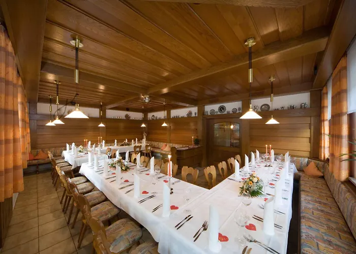 Konukevi Waldgasthof Lorchenmuehle Ug 3*